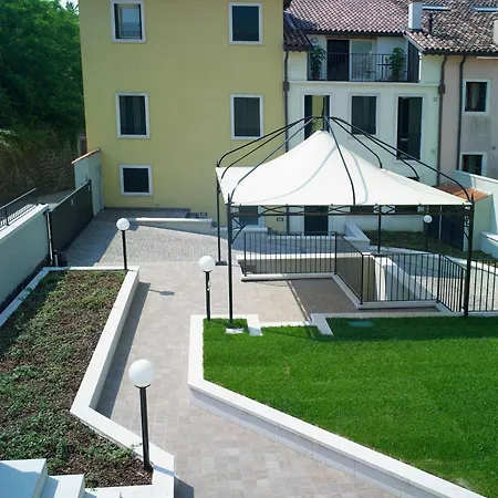 La Mason Lägenhetshotell 4*